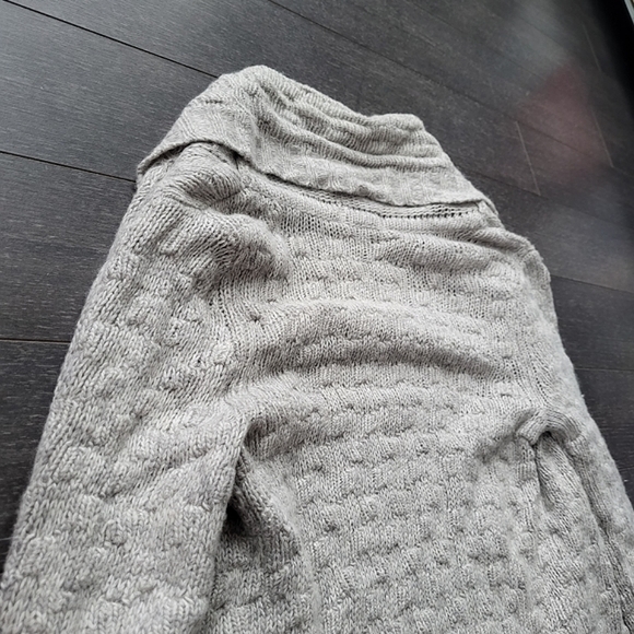 Aritzia Talula  Greenpoint Open Front Pocket Knit Cashmere Lambswool Cardigan - Picture 7 of 16
